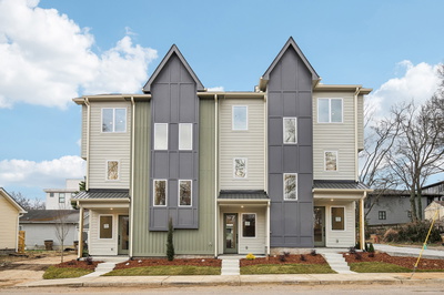 912 Smiley St