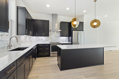 3110 Horizon Dr