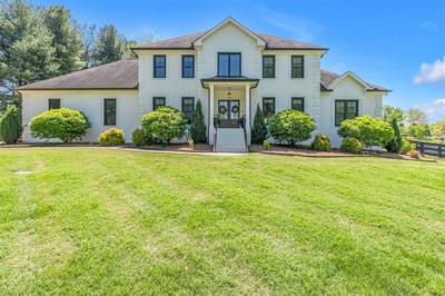 9413 Clovercroft Rd