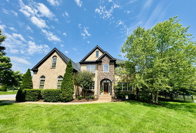 6033 Stags Leap Way
