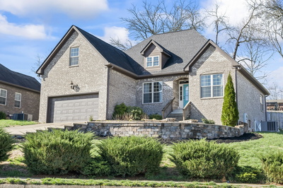 3283 Mecklenburg Dr