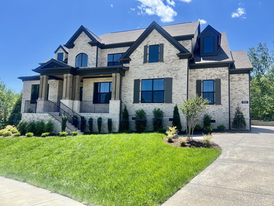 1001 Laguna Drive