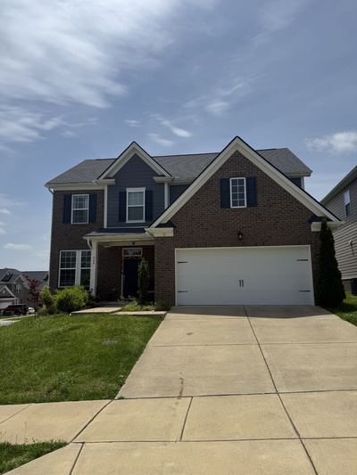 564 Montrose Dr