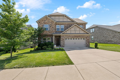 633 Fall Creek Cir