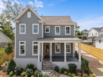 1709 Hillmont Dr