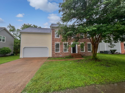 1589 Birchwood Cir