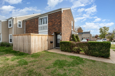 1705 Granville Rd