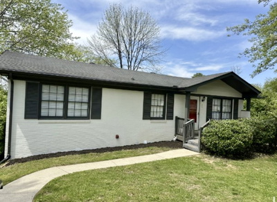 915 Tulip Cir