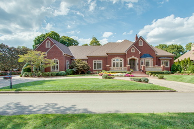 27 Governors Way