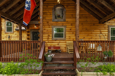 111 Guill Ln