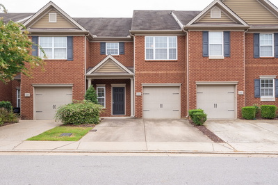 1059 Ashmore Dr