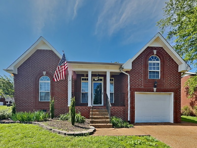316 Lone Oak Dr