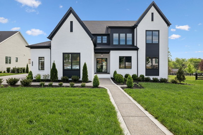 1556 White Barn