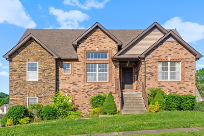 410 River Heights Dr