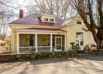 959 Glass St