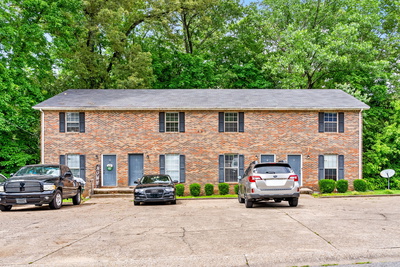 460 Martha Ln