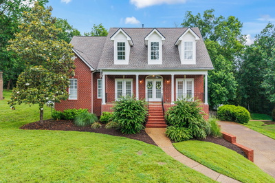 2276 Rolling Hills Dr