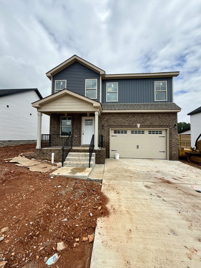 172 Cardinal Creek