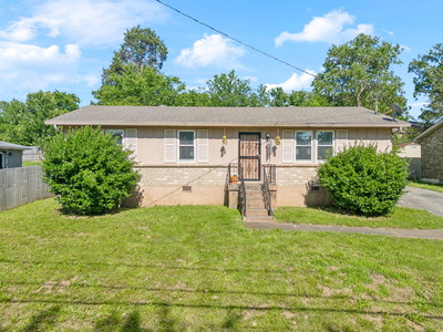 3918 Crouch Dr