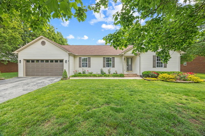 2933 Old Walton Cir