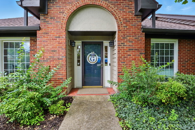 235 Highland Villa Cir