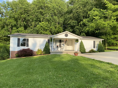 1001 Chris Dr