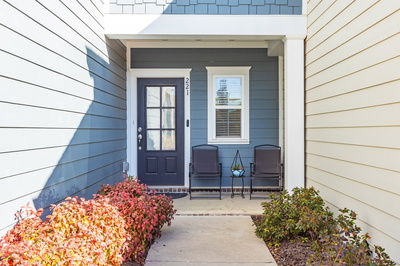 221 Kinsale Dr