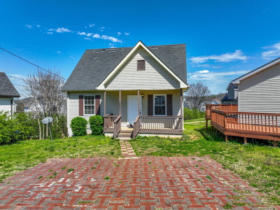 2688 Pine Ridge Dr