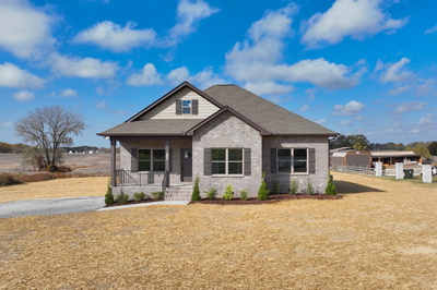 717 Lear Rd