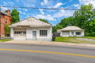 106 Bridge St