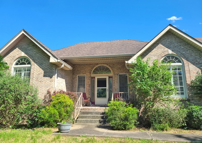 305 Lenox Ct