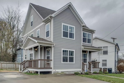 5807 Carl Pl