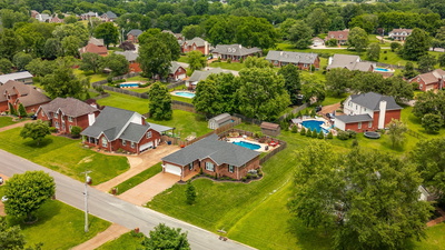106 Cross Creek Ln