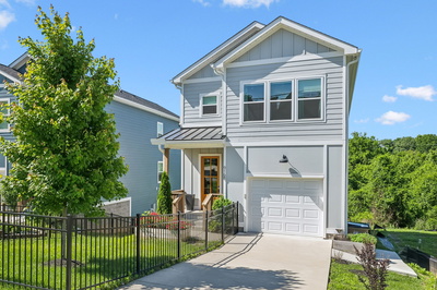916B Crescent Hill Rd