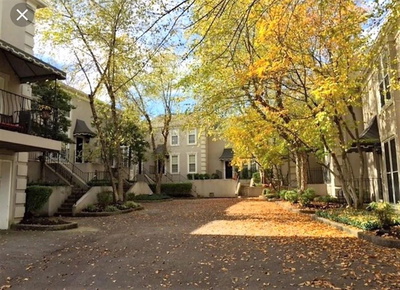 106 Saint Charles Pl