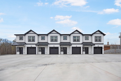3276 Highway 41 A S