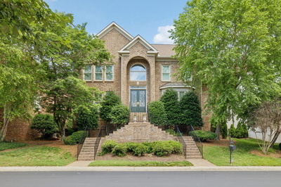 327 Whitworth Way