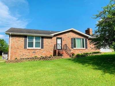 105 Brookview Dr