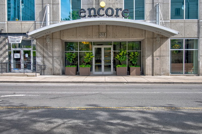 301 Demonbreun St