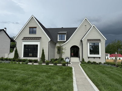 1554 White Barn