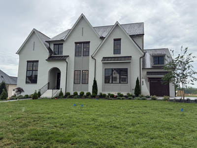 8103 Turning Point Drive