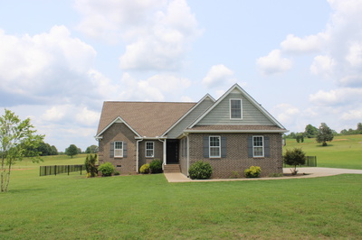 400 Collins Run