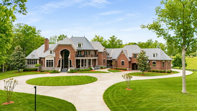 2925 Old Clarksville Pike