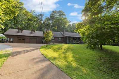 6738 Quiet Ln