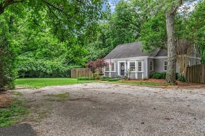 907 Woodmont Blvd