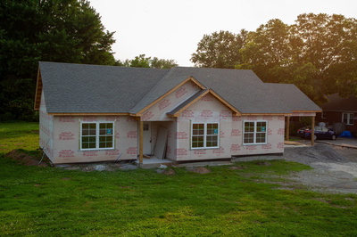 702 Adams Dr