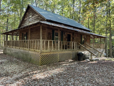 301 Joe Barnett Rd