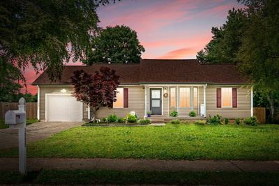 1055 Meshaw Trl