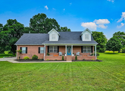 130 Stephens Ln