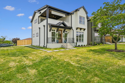 257A Riverside Dr